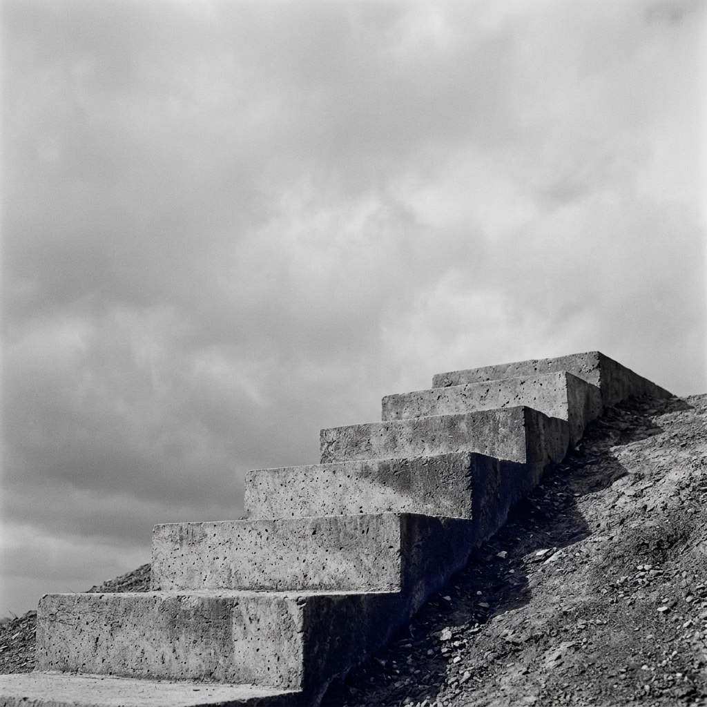 Escalera ascendente de cinco peldaños